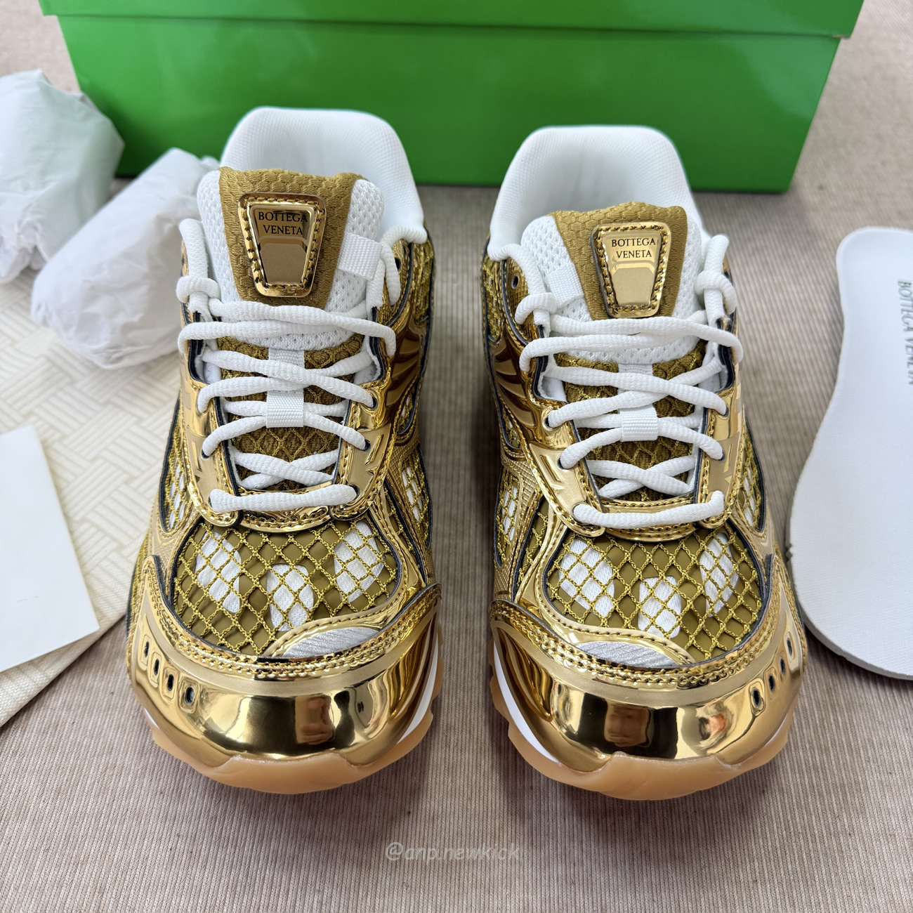 Bottega Veneta Orbit Sneaker Gold   741357 V2x40 7043 (10) - www.newkick.vip
